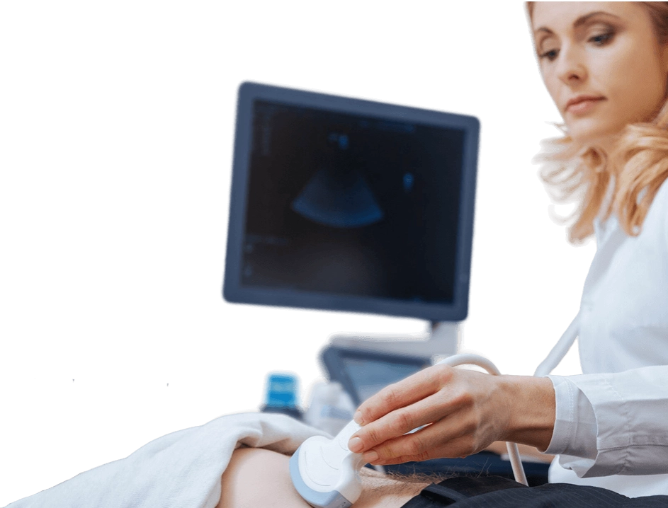 врач проводит узи пациенту
